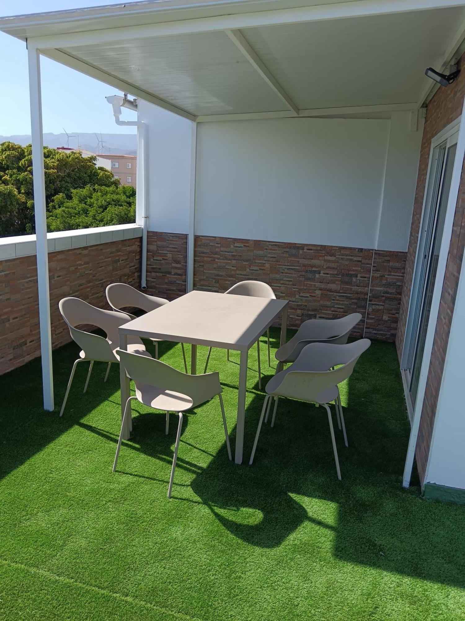 Apartment Sol B Free Parking Vecindario (Gran Canaria)